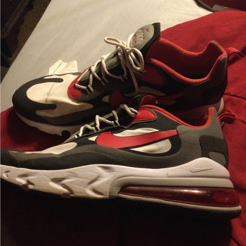Nike Air Max 270 react